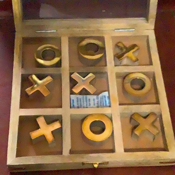 Wooden Tic Tac Toe Table Game. - Picture 3 of 6